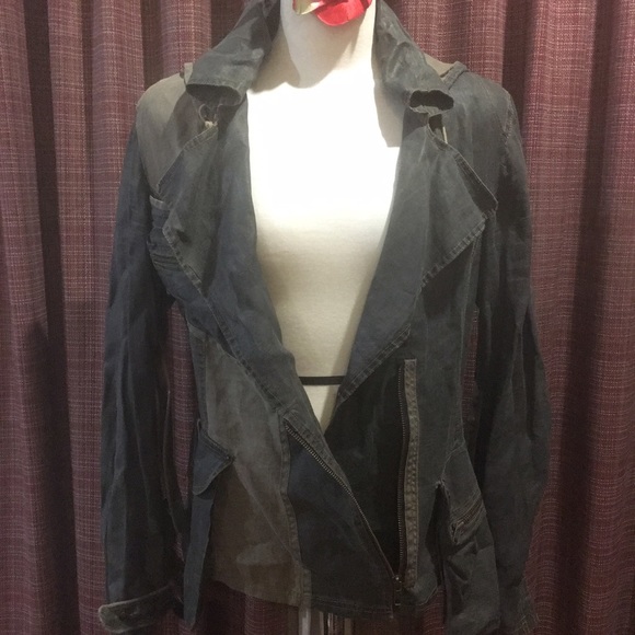 Jacket - Picture 2 of 4