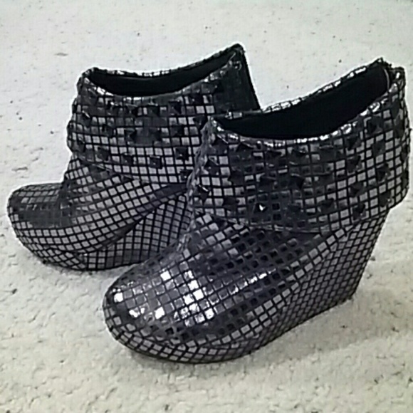 Iron Fist Wedges