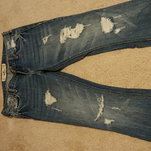 Hollister distressed destroyed jeans