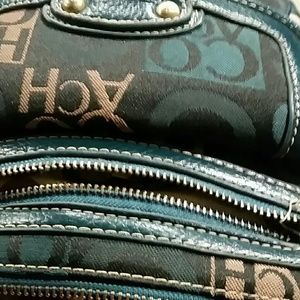 Meet your Posher, Carrie