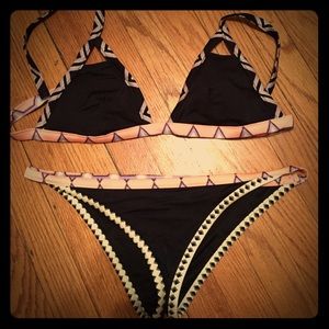 VS Cut Out Bikini