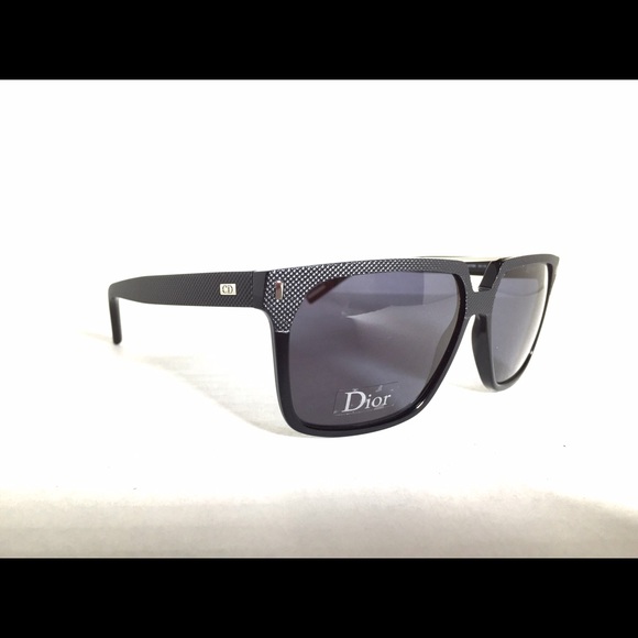 SOLD SOLD!!Dior Homme Black Tie 134s