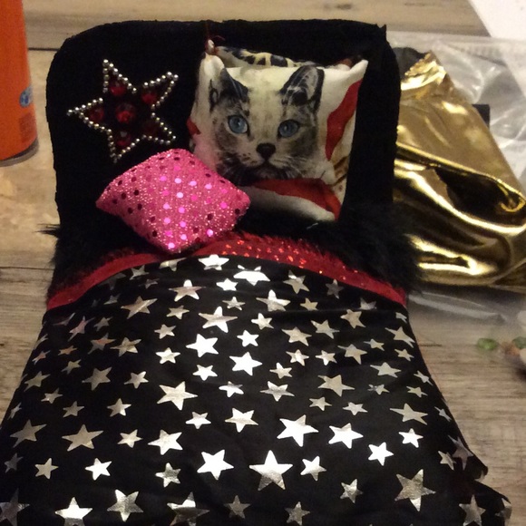 Gift box - Picture 2 of 2