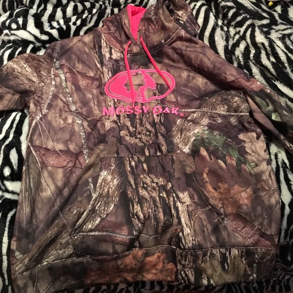 Mossy oak sweat shirt