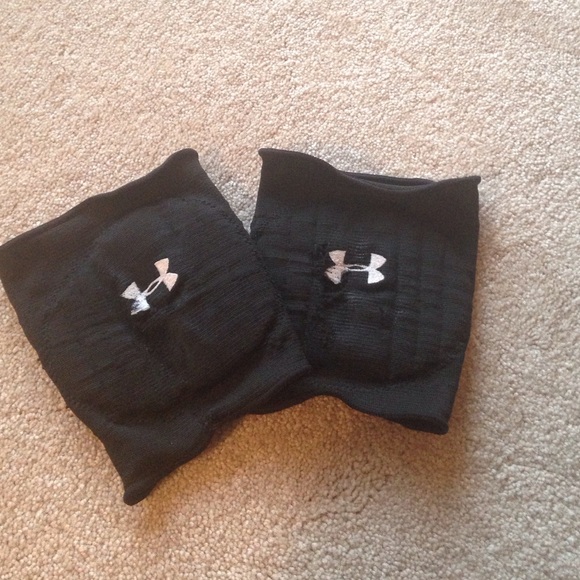 Under Armour Knee Pads