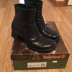 Black Leather Timberland size 9 boots