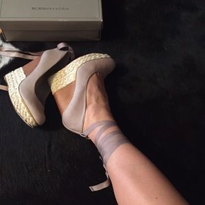 BCBG wedge shoes