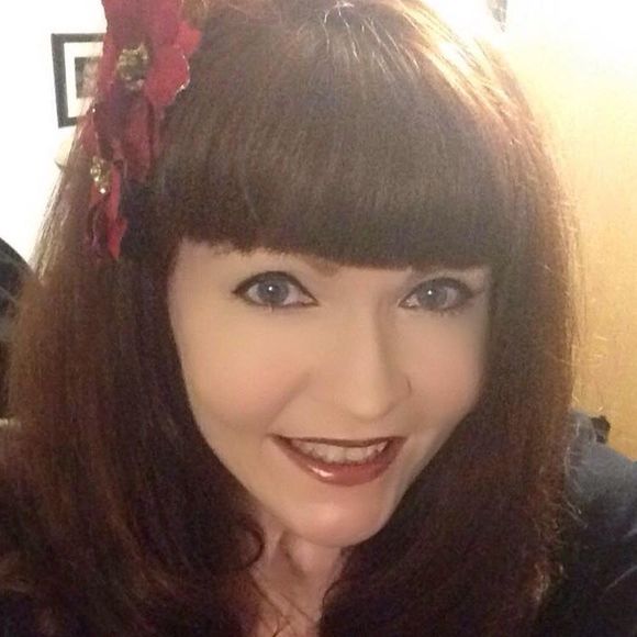 Meet your Posher, Cheryl