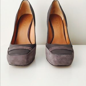 LAMB leisure grey heels.