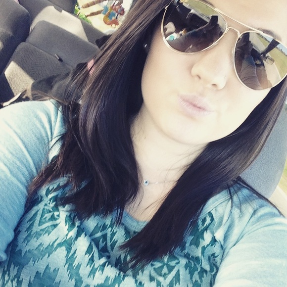 Meet your Posher, Kristina