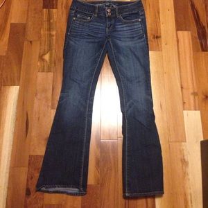 American eagle artist jeans