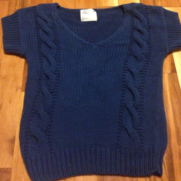 American eagle short sleeve knit sweater