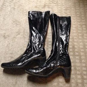 Black crocodile boots