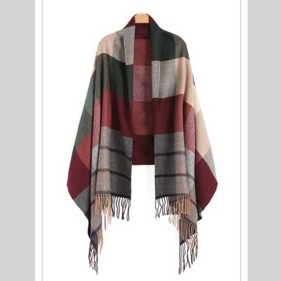 botique Accessories - Classic Blanket Scarf. New