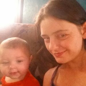 Meet your Posher, Courtney