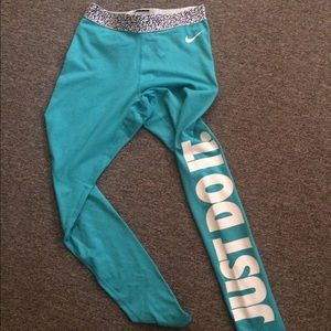 Nike thermal just do it pants