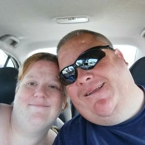 Meet your Posher, Melanie leigh