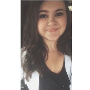 Meet your Posher, Natalie