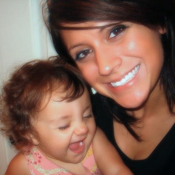 Meet your Posher, Charissa