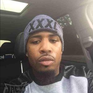 Meet your Posher, Eshad