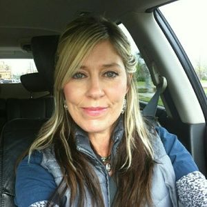 Meet your Posher, Caren