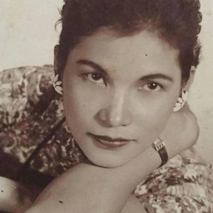 Meet your Posher, Laraine