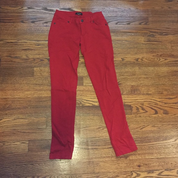 Red Jegging