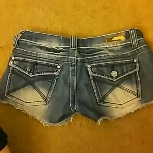 Shorts - Picture 2 of 2
