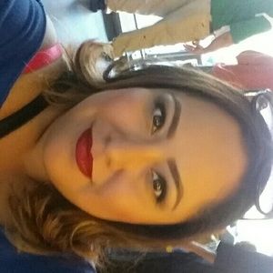 Meet your Posher, Janette