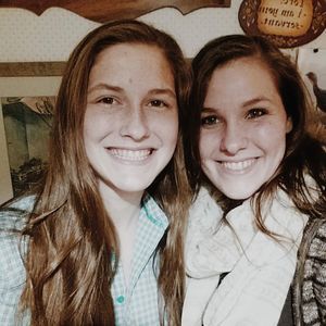 Meet your Posher, Courtney