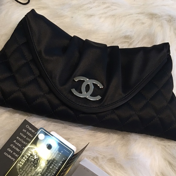 NWOT CHANEL BLACK SATIN CLUTCH - Picture 4 of 4