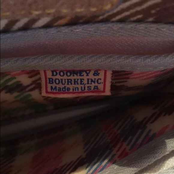 Dooney & Bourke Purse - Picture 3 of 4