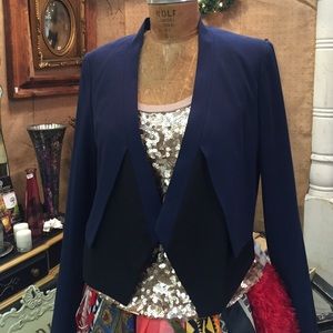 ⭐️ BCBG Navy/Black Blazer ⭐️