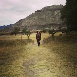 Meet your Posher, Jiwon