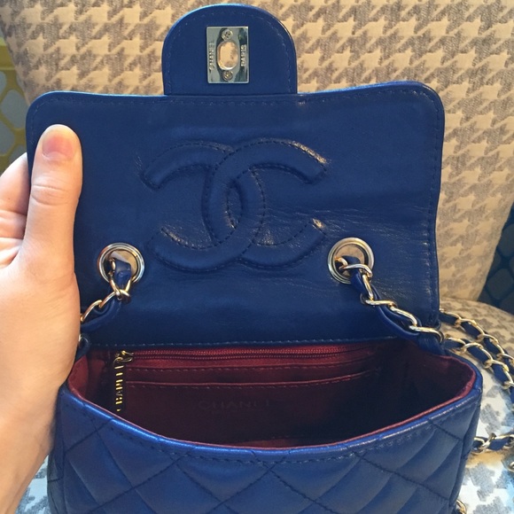 Chanel mini dark blue - Picture 3 of 3