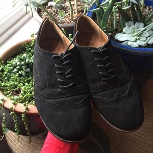 Black Poppy Oxford -size 8 1/2-9