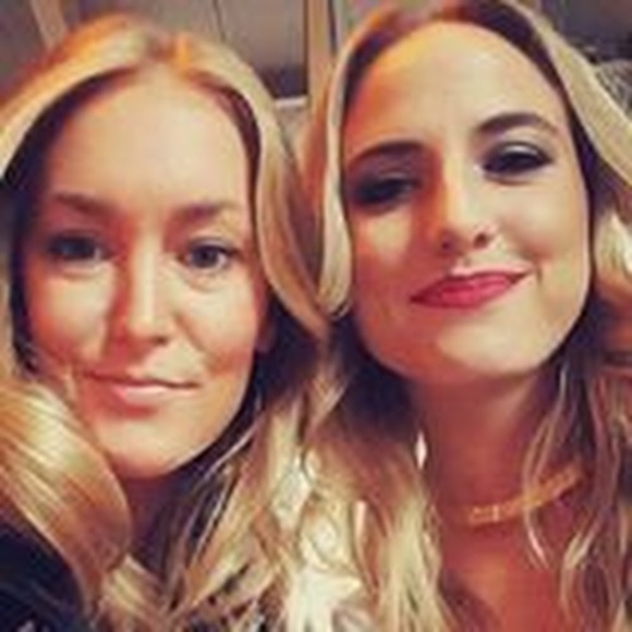 Meet your Posher, Cassandra