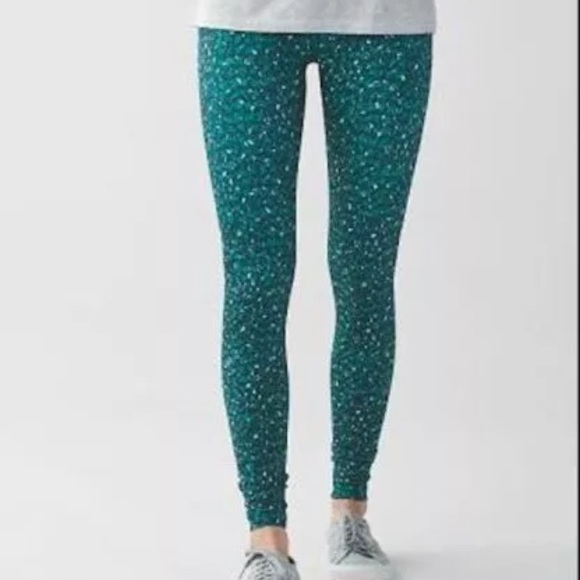 Lululemon teal green wunder under 2
