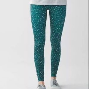 Lululemon teal green wunder under 2