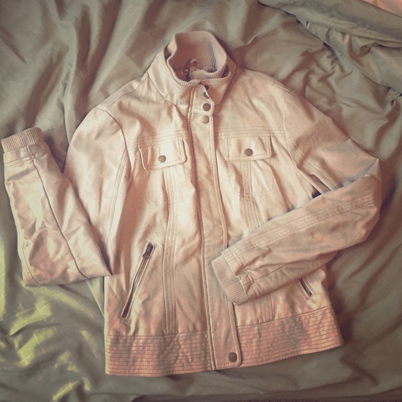 Kirra brand from Pacsun polyurethane jacket - Picture 1 of 2
