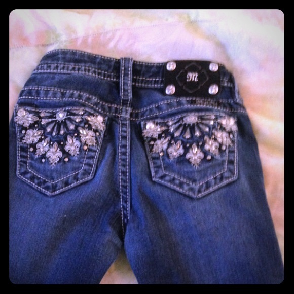 Girls MISS ME SZ 10. Two patched knees. Skinny
