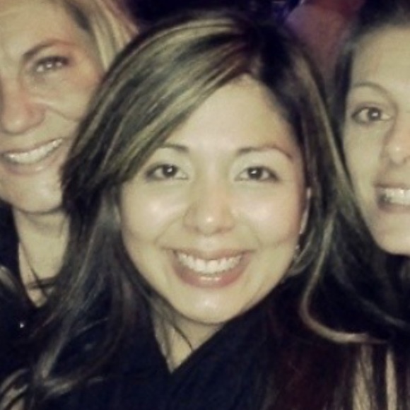 Meet your Posher, Mara - Picture 3 of 3