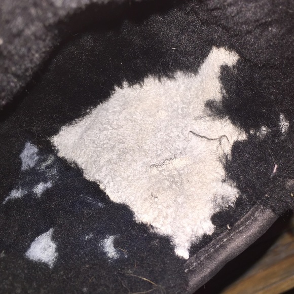 Black sequences Ugg Boots - Picture 4 of 4