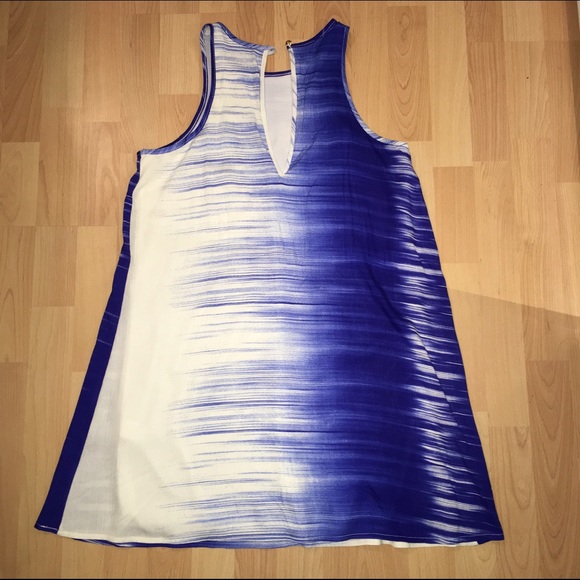 Blue and white tie dye dress - Picture 3 of 4