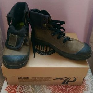 🆕 Palladium hiking / utility boots