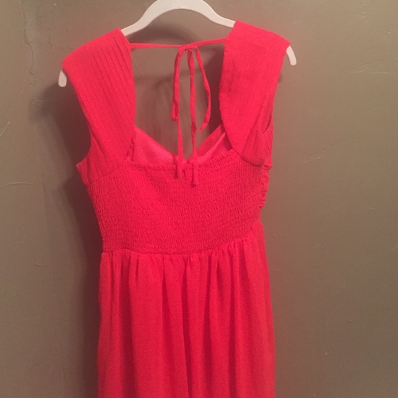 RED DRESS - Picture 3 of 3