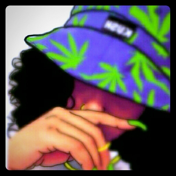 Meet your Posher, Adrien