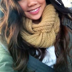 Michael Kors Infinity Wrap Scarf