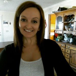 Meet your Posher, Brittany