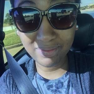 Meet your Posher, Antonia